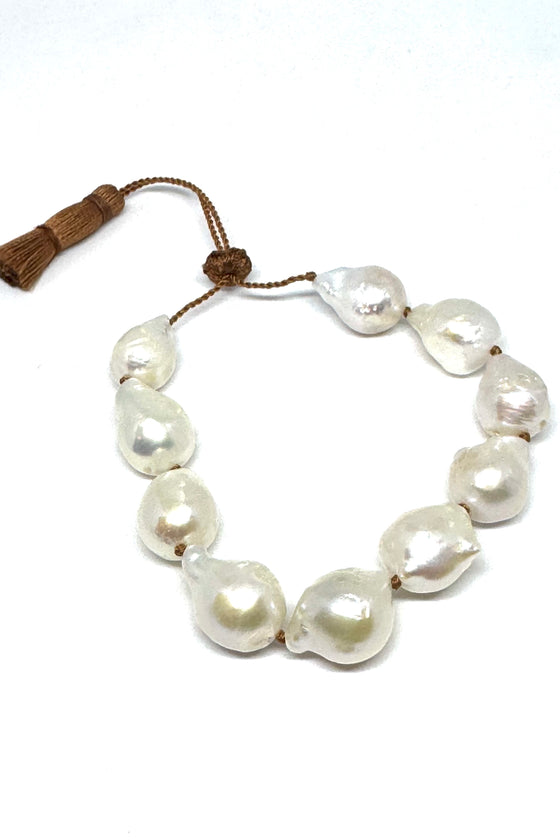 White Baroque Pearl Bracelet