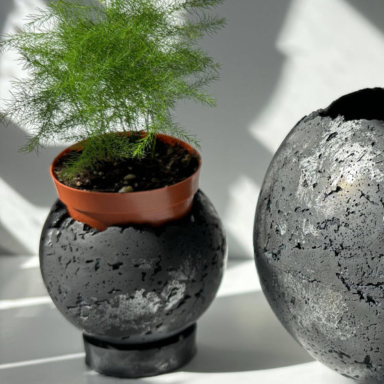 Mini-Moon 3” Pot Concrete Light Gray and Gold with Hole