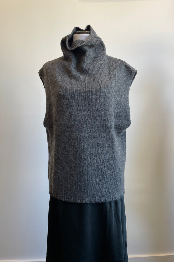 Cashmere Turtleneck Vest