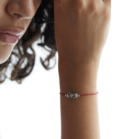 Rakhi My Universe 2 Bracelet - Fil Rouge