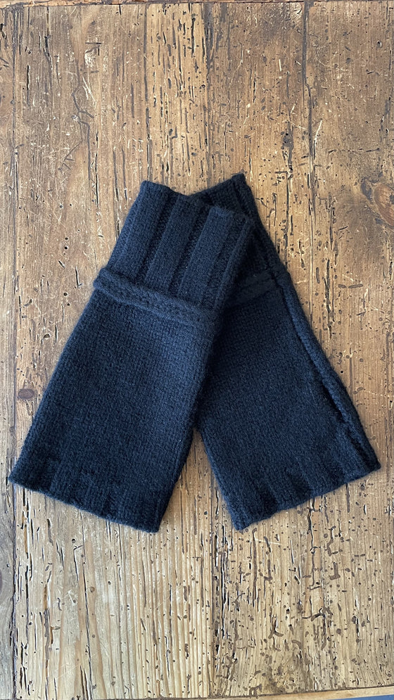 Cashmere Black Open Mittens