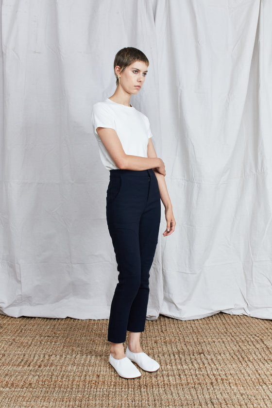 Shosh Fitted Linen Stretch Navy Pant